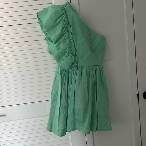 Aje Women's Green Linen Flutter Sleeve One-Shoulder Bonjour Dress Size 8AU , 4US - Picture 2 of 6